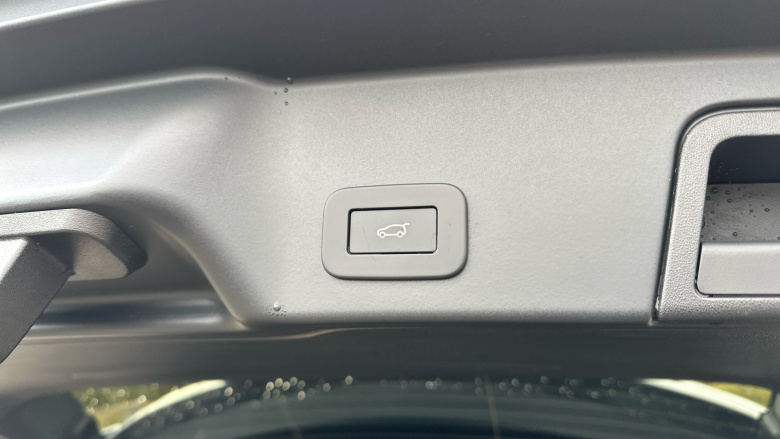 Land Rover Range Rover Evoque 2.0 D200 Dynamic SE 5dr Auto Diesel Hatchback